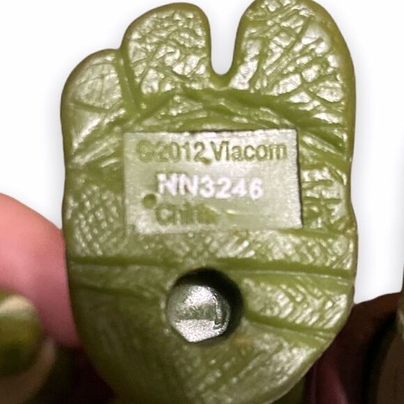 2012 Viacom Teenage Mutant Ninja Turtles Action Figure Leonardo no weapons - Picture 5 of 5